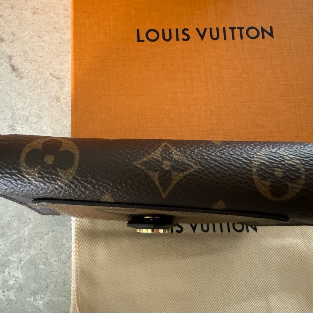100% Authentic Louis Vuitton Juliette Wallet Made in France! - Picture 3 of 13